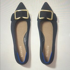 NWT Rothys size 10